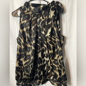 Worthington Woman’s sleeveless animal print top, pleated high neck with tie. 1X